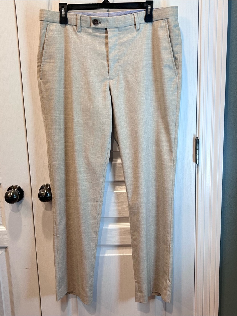 Perry Ellis Men’s Tailored Fit Sand Flat Front Size 36x30 Dress Pants Pockets